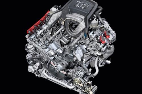 豪華車的準(zhǔn)則 海外試駕2011款?yuàn)W迪A8