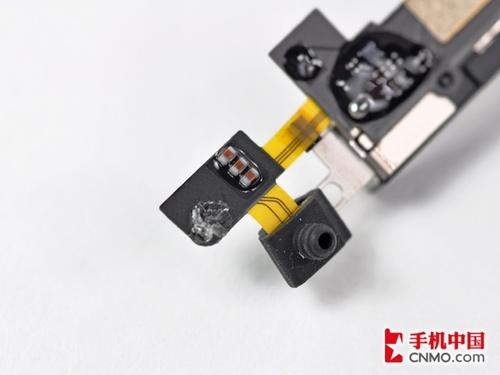從外到內(nèi)大揭秘 蘋(píng)果iPhone 4完全拆解