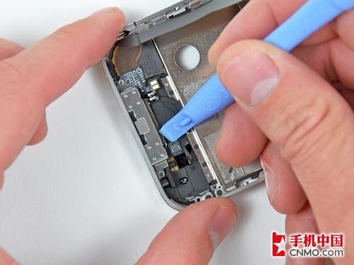 從外到內(nèi)大揭秘 蘋(píng)果iPhone 4完全拆解